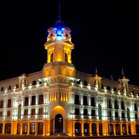 Boutique Hotel 32 Batumi Esterno foto