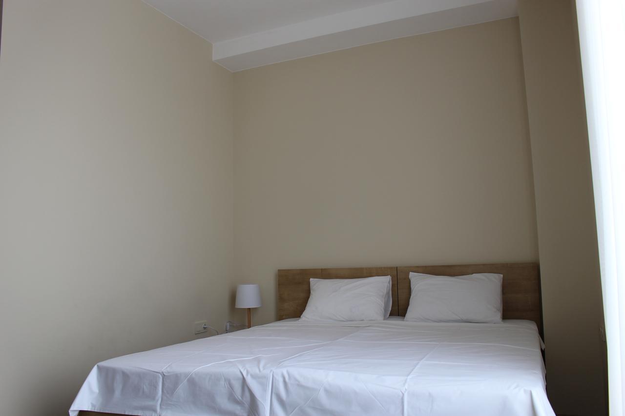 Boutique Hotel 32 Batumi Esterno foto